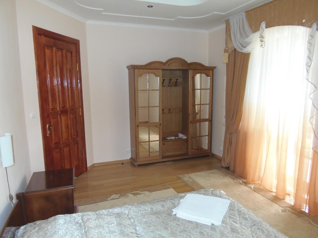 Tourist Complex Karina Hotel Поляна Екстериор снимка