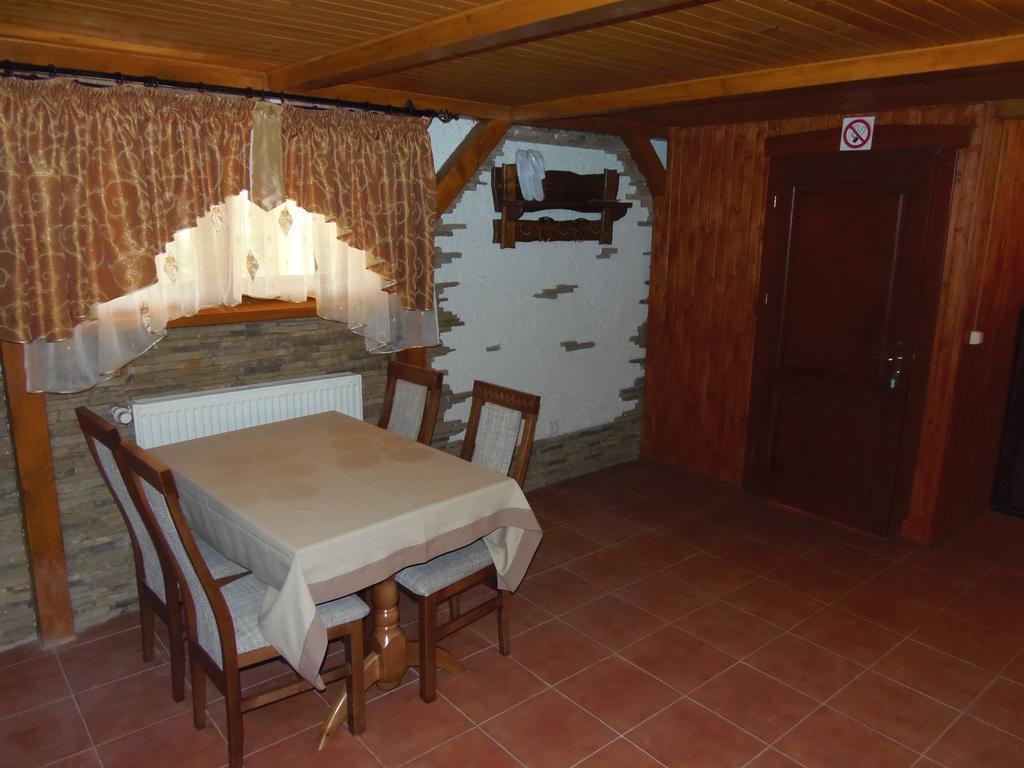 Tourist Complex Karina Hotel Поляна Екстериор снимка